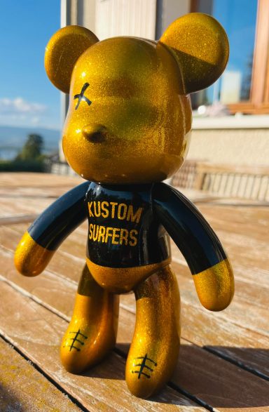 Ourson customisé Kustom Surfer peinture personnalisée, objet personnalisé, airbrush custom paint, peinture customisée, custom paint, metal flakes paint